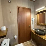 Arapis & Hotel 3*