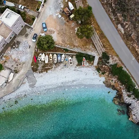 Arapis & Agios Kiprianos