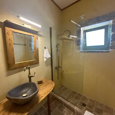 Arapis & Agios Kiprianos