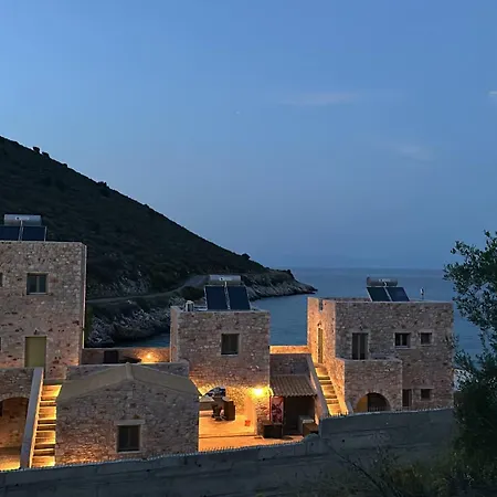 Arapis & 3* Agios Kiprianos