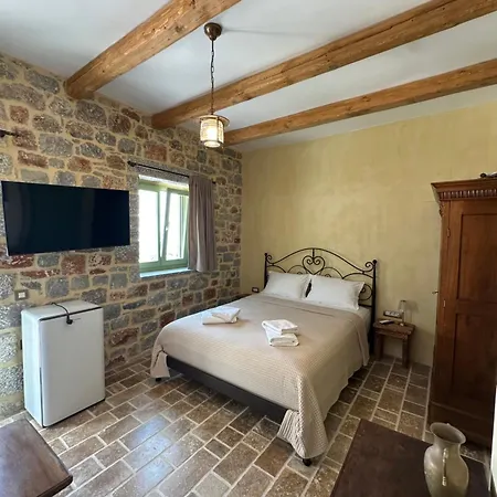Hotel Arapis & Agios Kiprianos