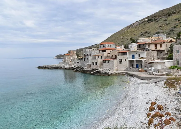 Arapis & 3* Agios Kiprianos