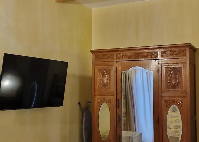 Hotel Arapis & Agios Kiprianos