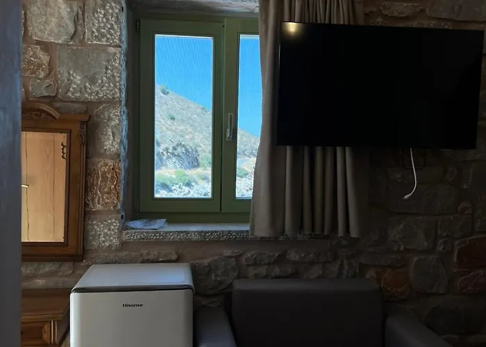 Arapis & Agios Kiprianos